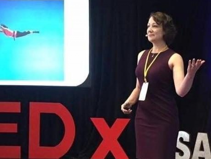 Kathy Gruver PhD | Communication & Stress Virtual Keynotes | Stress, Mindset & Communication Expert
