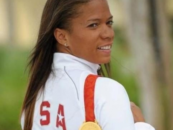 April Holmes, MBA, ACC | Paralympic Gold Medalist | Inspirational Virtual Keynotes